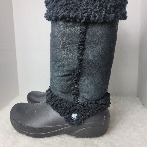 Crocs Women's Nadia Pull On Boot Size 6 Black Rubber Faux Fur Fleece Comfy Light - Picture 4 of 9